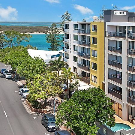Belaire Place Motel Apartments Калундра Екстериор снимка