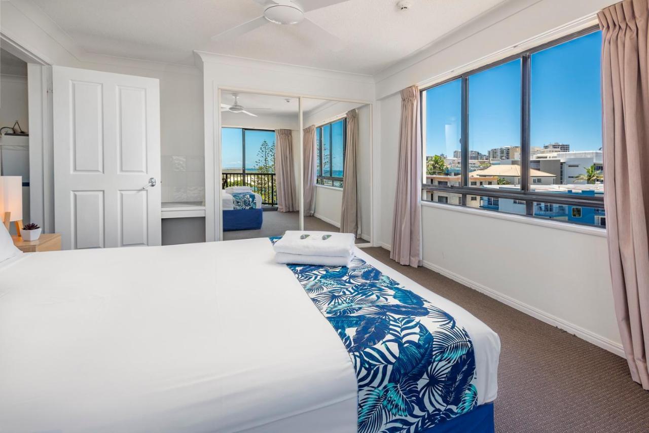 Belaire Place Motel Apartments Калундра Екстериор снимка
